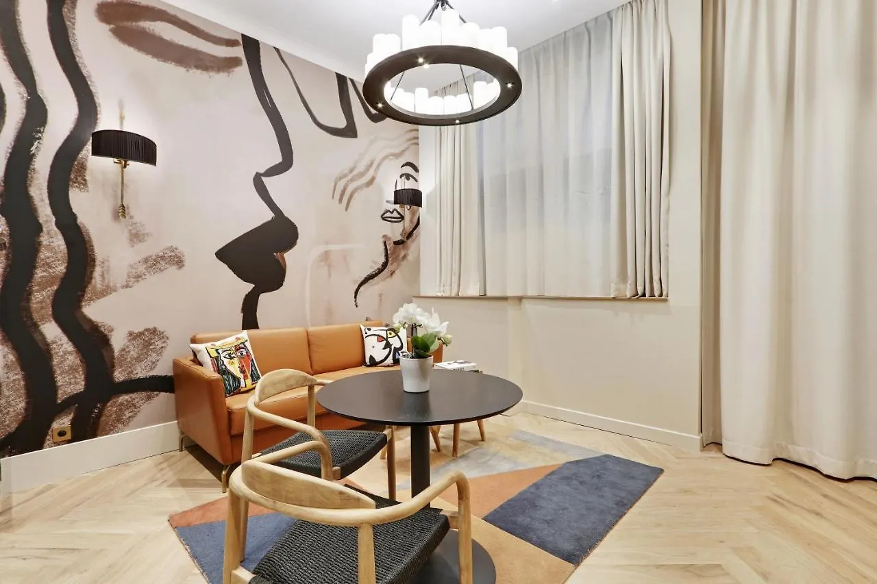 Pick A Flat'S Apartment In Saint Germain Des Pres - Rue Du Cherche Midi Paris