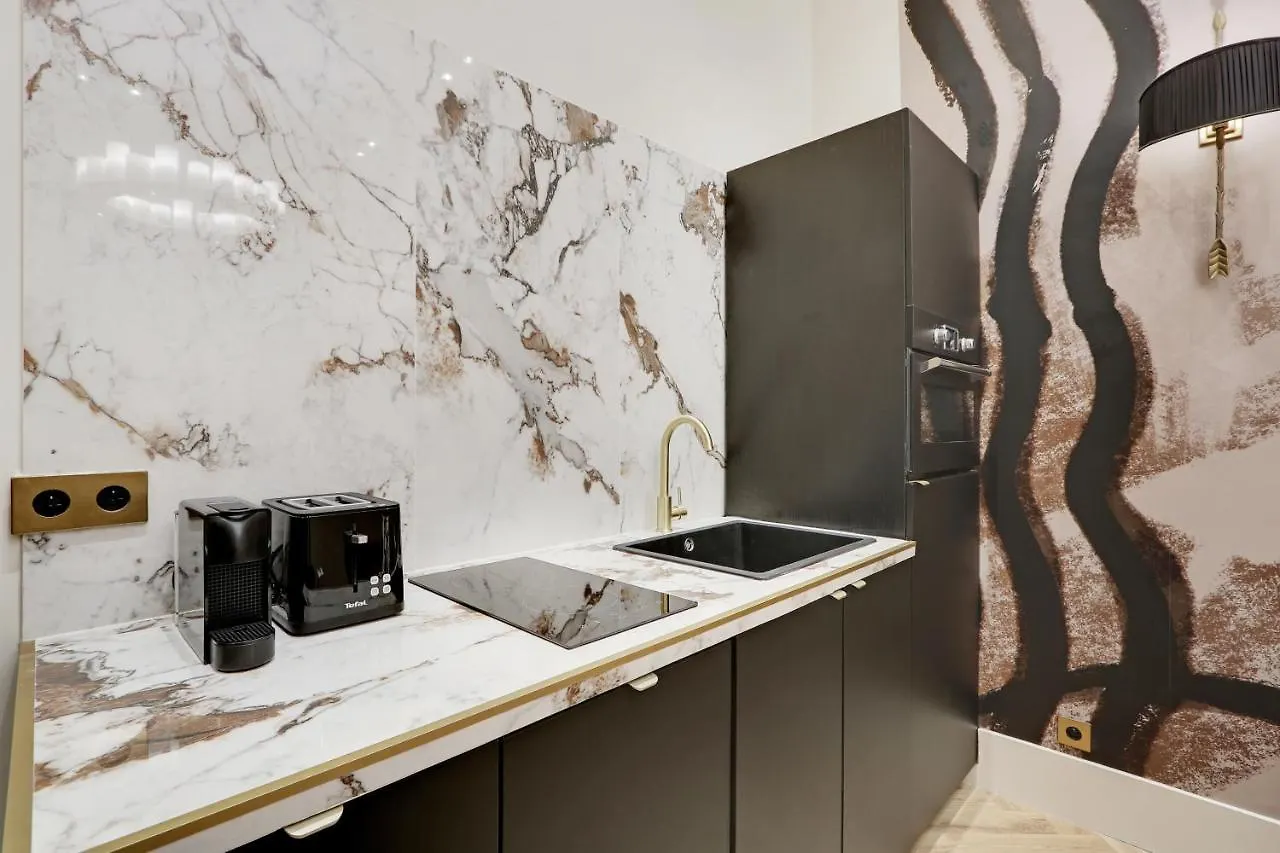 Pick A Flat'S Apartment In Saint Germain Des Pres - Rue Du Cherche Midi Paris