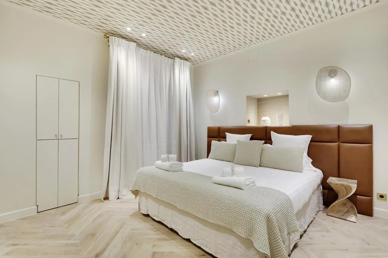 Pick A Flat'S Apartment In Saint Germain Des Pres - Rue Du Cherche Midi Paris