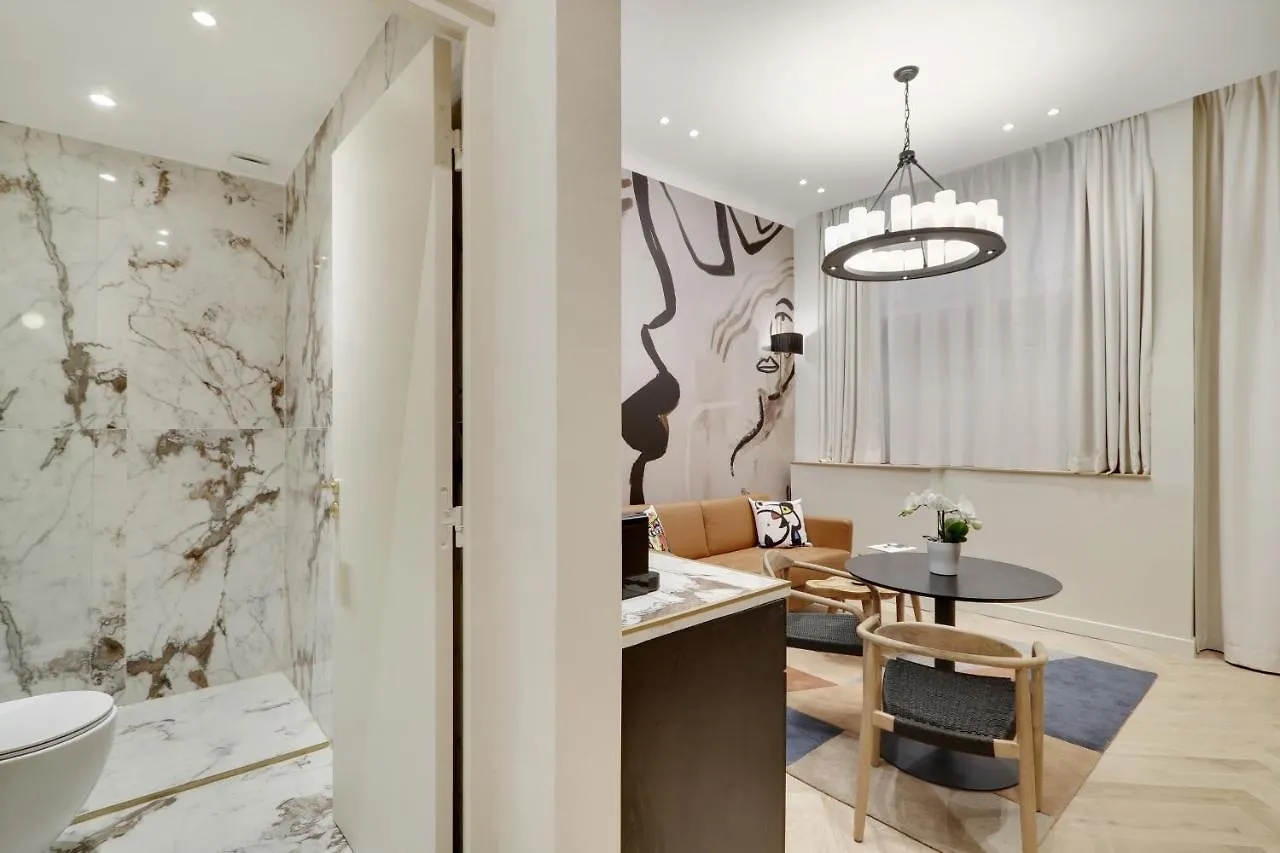 Pick A Flat'S Apartment In Saint Germain Des Pres - Rue Du Cherche Midi Paris